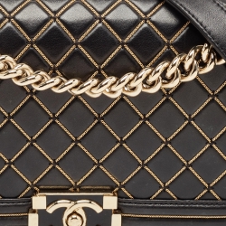 Pre Owned Chanel Black Quilted Leather Medium Chain Detail Boy Flap Bag