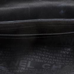 Pre Owned Chanel Black Chevron Silk Trim Leather Flap Bag
