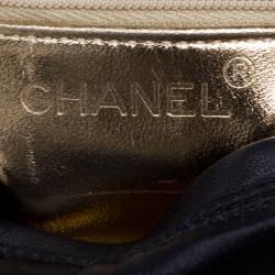 Pre Owned حقيبة كروس شانيل كاميليا فيونكة ساتان سوداء