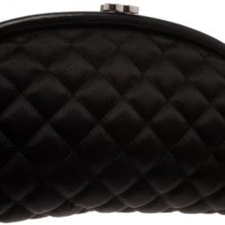 مملوكة مسبقًا حقيبة يد شانيل سوداء قماش مبطنة حواف جلد مادموزيل