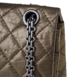 مملوكة مسبقًا حقيبة شانيل جلد ذهبي 2.55 ريسو 225 للكتف