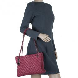 مملوكة مسبقًا Chanel Pink Lambskin Leather New Bubble Medium North-South Tote