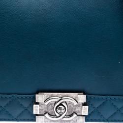 مملوكة مسبقًا Chanel Ocean Blue Leather New Medium Reverso Boy Flap Bag