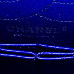 مملوكة مسبقًا حقيبة شانيل قلاب 226 كلاسيك 2.55 ريإيشو جلد لامعة كافيار مبطن زرقاء