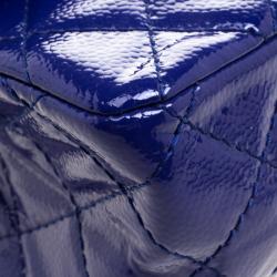 مملوكة مسبقًا حقيبة شانيل قلاب 226 كلاسيك 2.55 ريإيشو جلد لامعة كافيار مبطن زرقاء