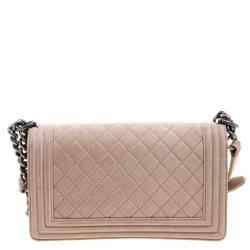 مملوكة مسبقًا Chanel Beige Quilted Caviar Leather Medium Boy Flap Bag