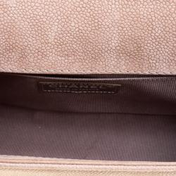 مملوكة مسبقًا Chanel Beige Quilted Caviar Leather Medium Boy Flap Bag