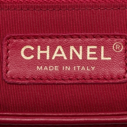 مملوكة مسبقًا Chanel Pink Quilted Chevron Leather New Medium Boy Flap Bag