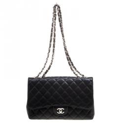 Pre Owned حقيبة شانيل قلاب كلاسيك جامبو جلد كافيار مبطنة سوداء
