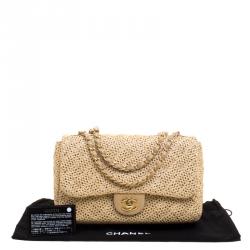 مملوكة مسبقًا Chanel Beige Crochet Raffia Medium Classic Single Flap Bag