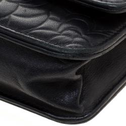 Pre Owned حقيبة كلتش شانيل WOC جلد نقش كاميليا سوداء