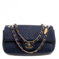 Pre Owned Chanel Navy Blue Chevron Leather Small Classic Flap Bag