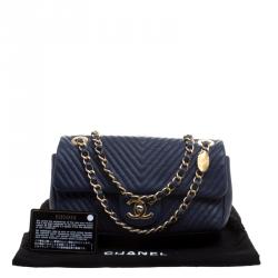 Pre Owned Chanel Navy Blue Chevron Leather Small Classic Flap Bag