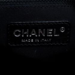 Pre Owned Chanel Grey Coated Canvas Unlimited Ligne Hobo
