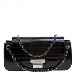 مملوكة مسبقًا Chanel Black Patent Leather Push Lock Accordion Flap Bag