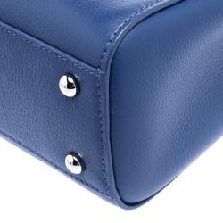 Pre Owned حقيبة شانيل ميني نويه إكسوكيتيف شوبنغ جلد أزرق