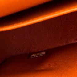 مملوكة مسبقًا حقيبة شانيل قلاب مزدوج كلاسيك جامبو جلد كافيار مبطنة لامعة برتقالية حمراء