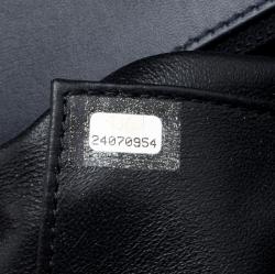 مملوكة مسبقًا حقيبة شانيل قلاب CC جلد كافيار مبطنة سوداء/ زرقاء