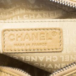 مملوكة مسبقًا حقيبة كلاتش شانيل حمالة معصم CC جلد شوكليت بار بنية فاتحة