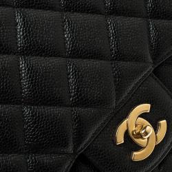 مملوكة مسبقًا Chanel Black Quilted Caviar Leather Jumbo Classic Single Flap Bag