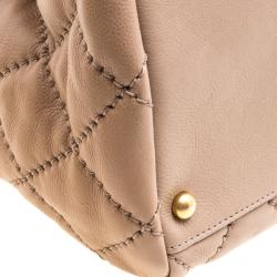 Pre Owned حقيبة يد شانيل سلسلة خياطة عريضة جلد مبطنة بيج