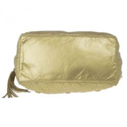 مملوكة مسبقًا حقيبة يد توت شانيل سي هيت جلد ذهبي كبيرة