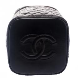 مملوكة مسبقًا Chanel Dark Brown Quilted Leather Vanity Case