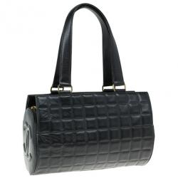 مملوكة مسبقًا حق يبة شانيل جلد أسود نمط لوح الشيكولاتة برميلية