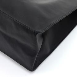 Pre Owned حقيبة يد شانيل شوبر فينتدج CC جلد سوداء