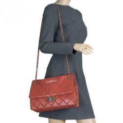 مملوكة مسبقًا Chanel Red Leather Reissue Flap Bag