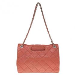 مملوكة مسبقًا Chanel Red Leather Reissue Flap Bag