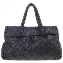 Pre Owned Chanel Black Quilted Bubble Jumbo Flap