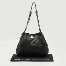 Pre Owned Chanel Black Wild Stitch Quilted Leather CC Expandable Bag