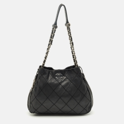 Pre Owned Chanel Black Wild Stitch Quilted Leather CC Expandable Bag