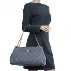 مملوكة مسبقًا Chanel Grey Leather Quilted Shopper Tote