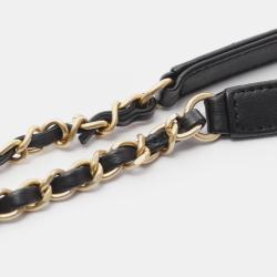 مملوكة مسبقًا Chanel Matelasse Shoulder Bag Leather Black