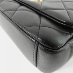 Pre Owned Chanel Leather Shoulder Bag