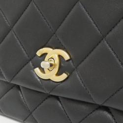Pre Owned Chanel Leather Shoulder Bag
