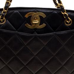 Pre Owned Chanel Black Quilted Leather Vintage Classic Shoulder Bag