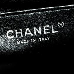 Pre Owned Chanel Black Quilted Patent Leather Classic Flap Bag
