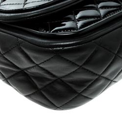 Pre Owned Chanel Black Quilted Patent Leather Classic Flap Bag