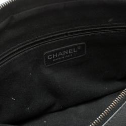 مملوكة مسبقًا حقيبة شانيل إيزي فلاب جلد كافيار أسود مبطن كبيرة