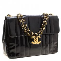 مملوكة مسبقًا Chanel Black Vertical Quilted Patent Leather XL Jumbo Classic Flap Bag