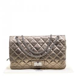 Pre Owned Chanel Silver Quilted Leather Reissue 2.55 Classic 227 Flap Bag