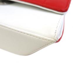 مملوكة مسبقًا Chanel Red and White Lambskin Clutch