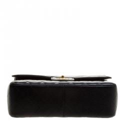 Pre Owned حقيبة شانيل جامبو كلاسيك جلد أسود مبطن بقلاب مزدوج