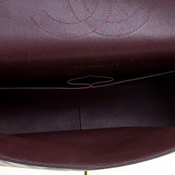 مملوكة مسبقًا Chanel Black Quilted Leather Maxi Classic Double Flap Bag