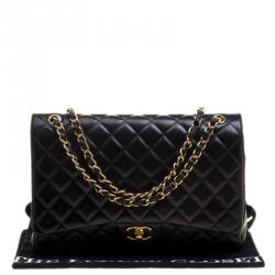 مملوكة مسبقًا Chanel Black Quilted Leather Maxi Classic Double Flap Bag
