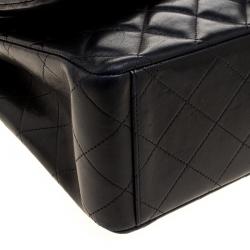 مملوكة مسبقًا Chanel Black Quilted Leather Maxi Classic Double Flap Bag
