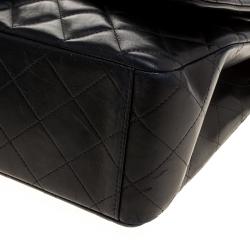 مملوكة مسبقًا Chanel Black Quilted Leather Maxi Classic Double Flap Bag